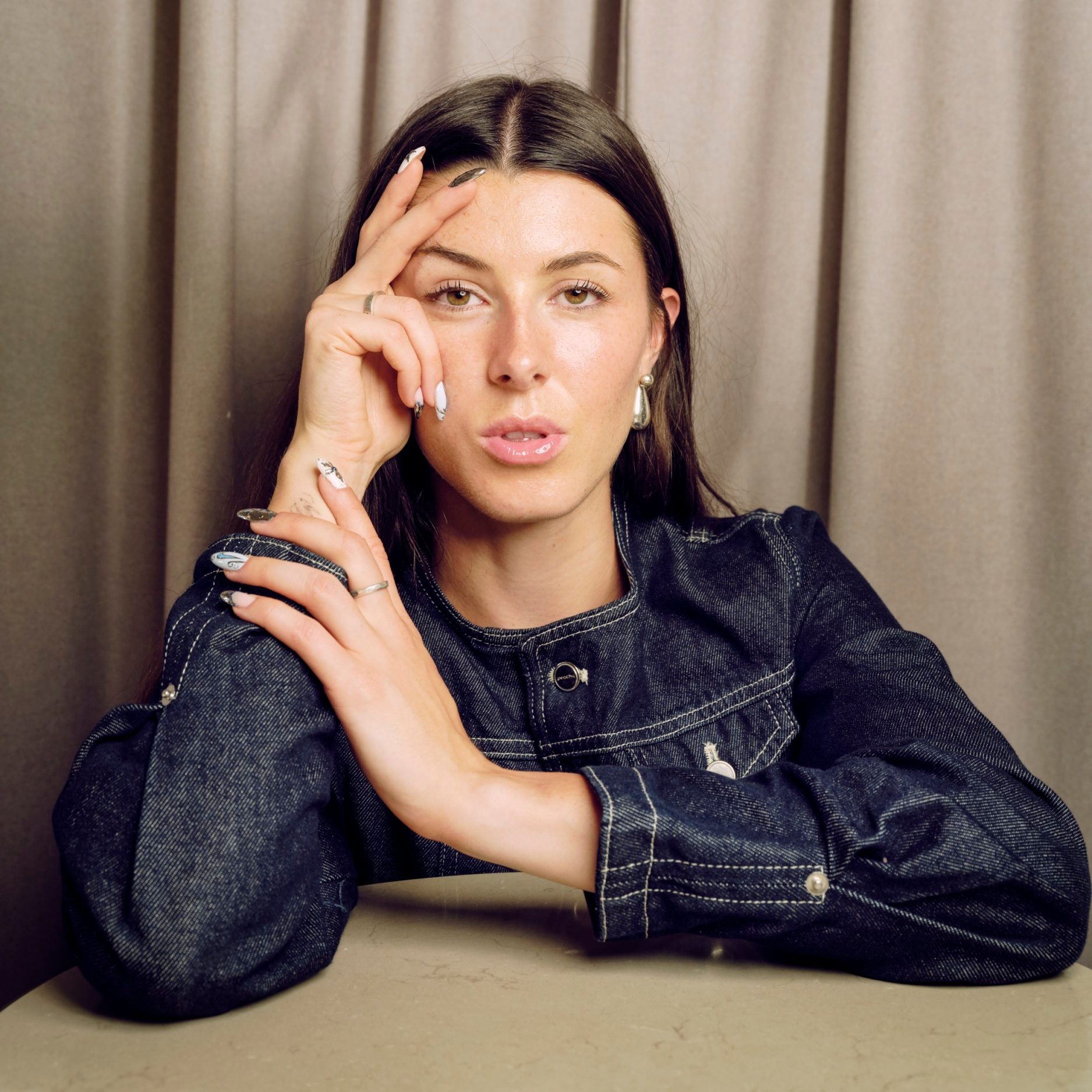 Amy Hunt sits down with Telegraph Sport for an interview that touches on more than just the day job at the Fitzroy Kimpton Hotel