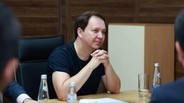 Carnegie Mellon University's computer science professor Russ Salakhutdinov