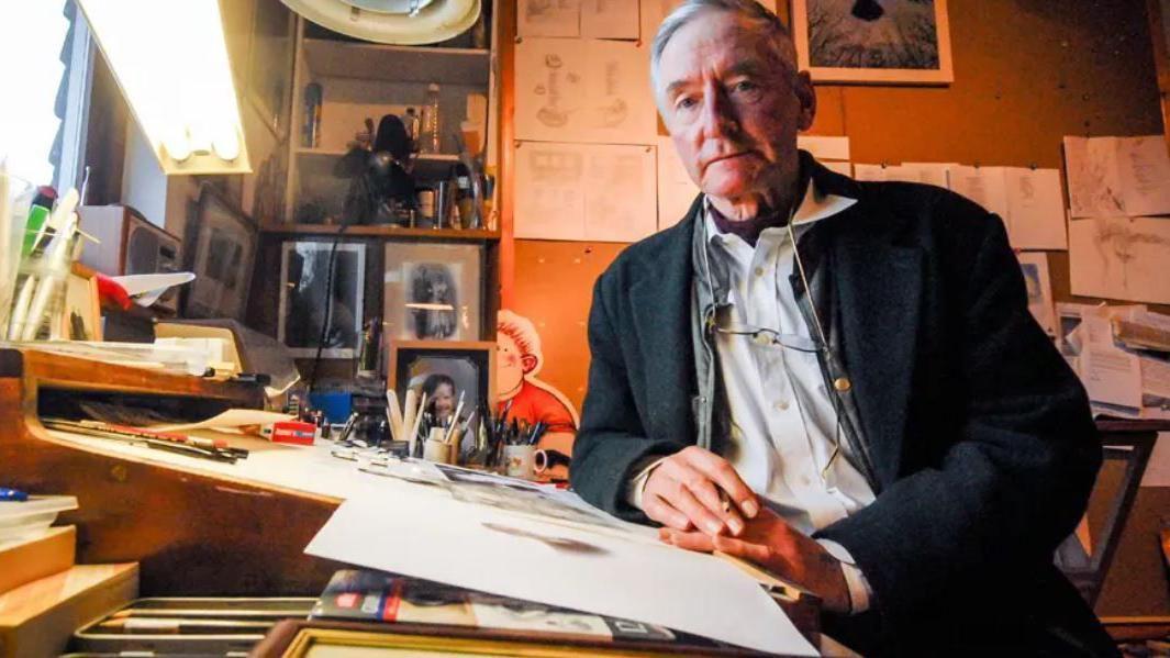 Snowman author's book collection donated to charity