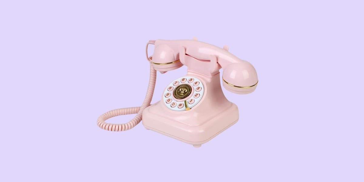 Vintage phones are back–Amazon's selling one that connects to your cell