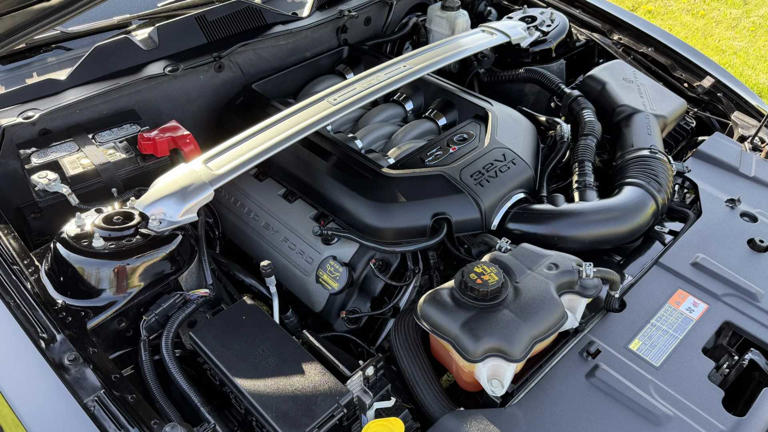 The 412-hp manual V8 coupe hiding on used lots for hot-hatch money