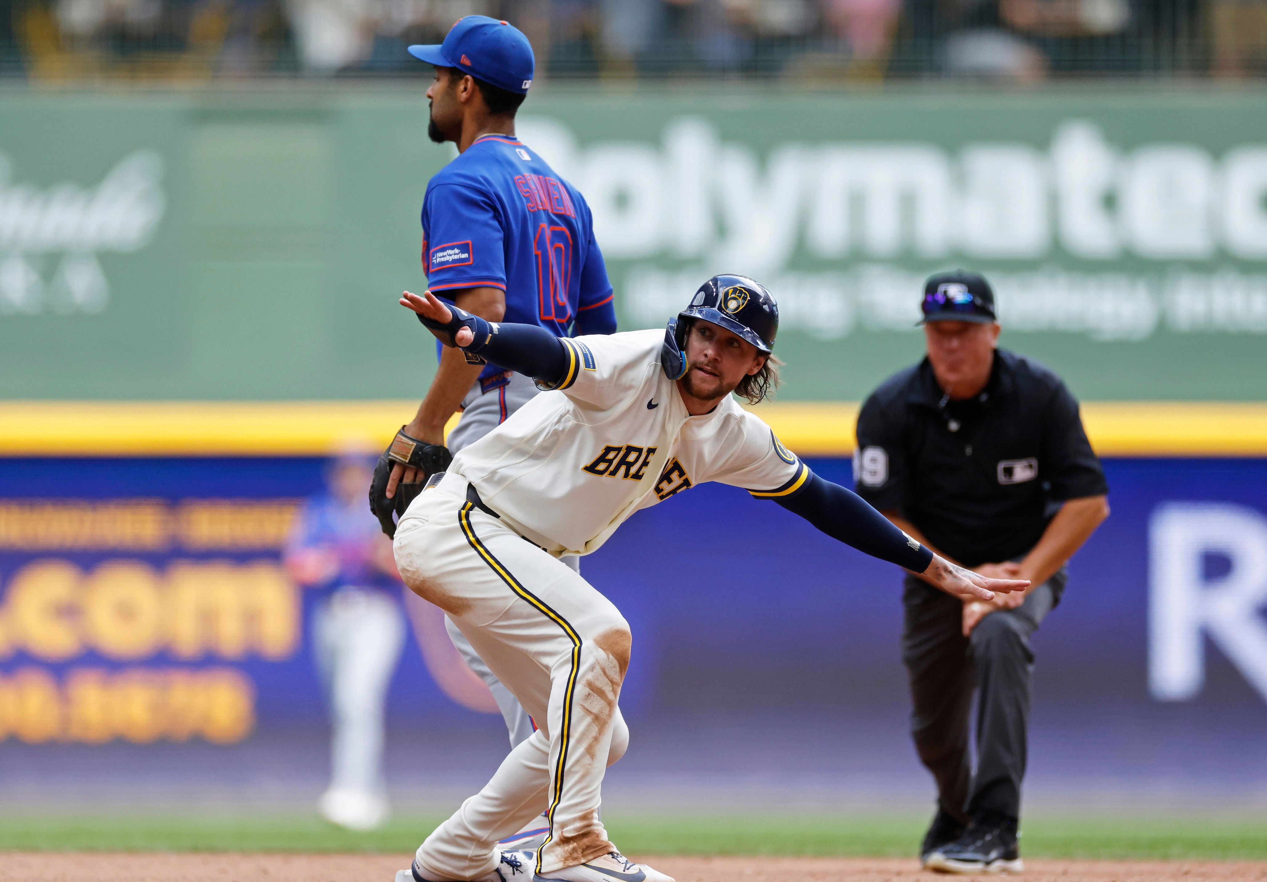 Mets morning news: Misplays lead to loss in Milwaukee
