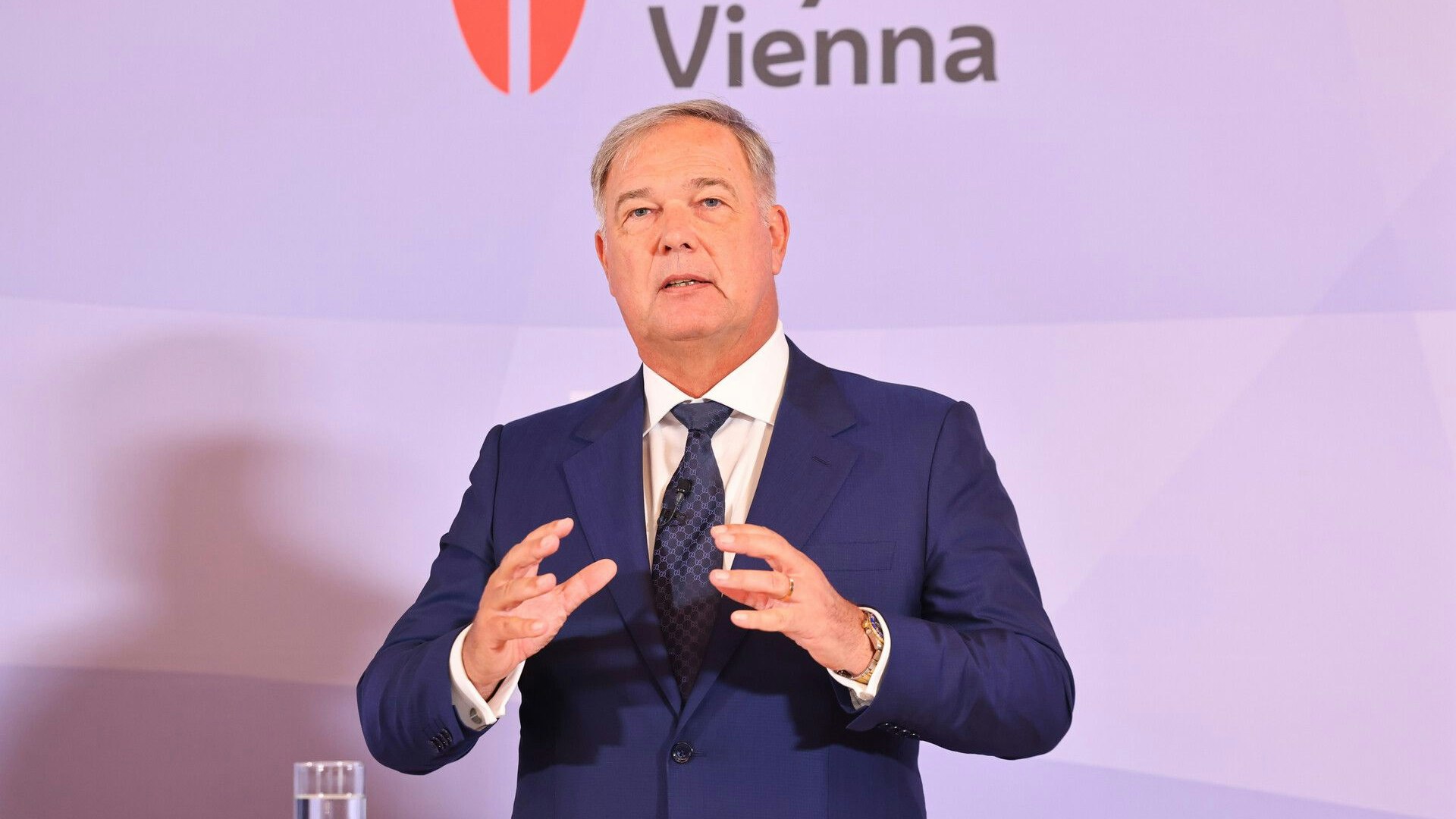 PR und Beratung: Millionen-Ausgaben unter Walter Ruck