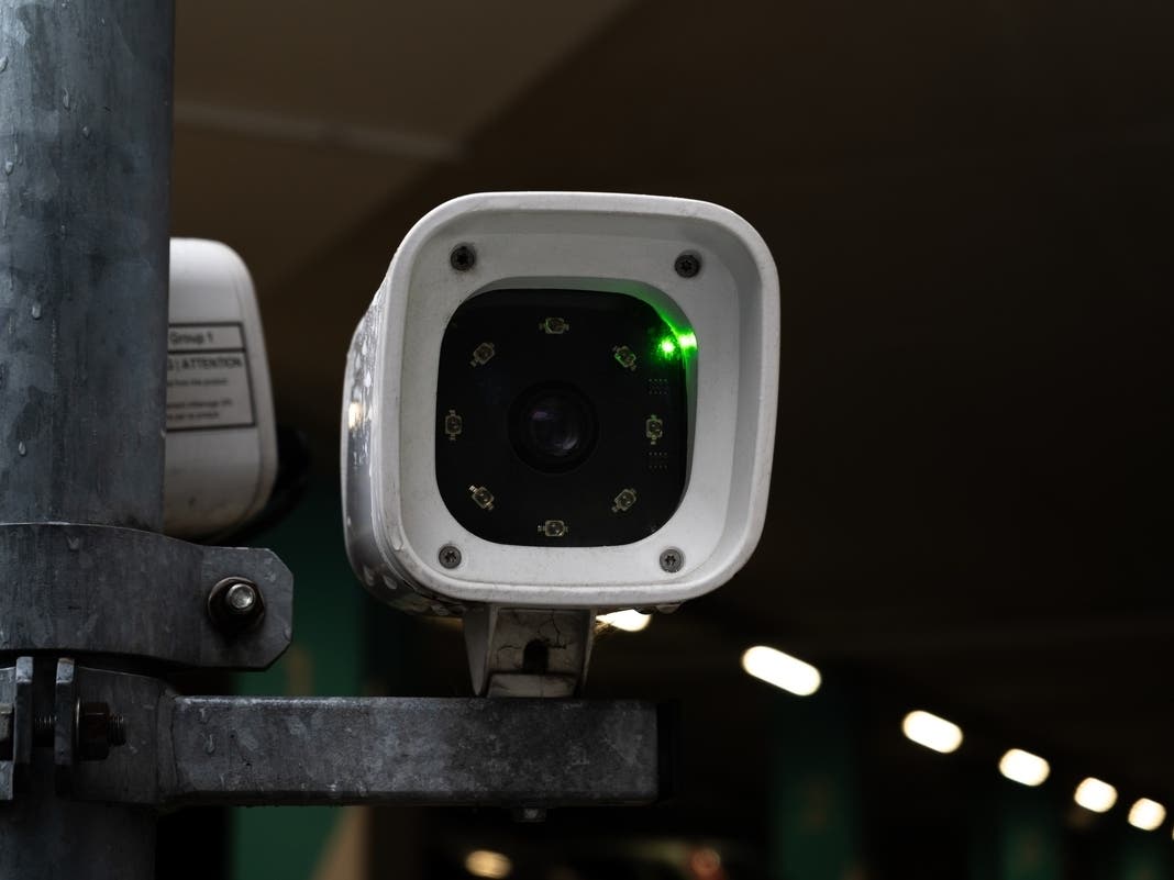 License plate cameras vandalized in Milford: report