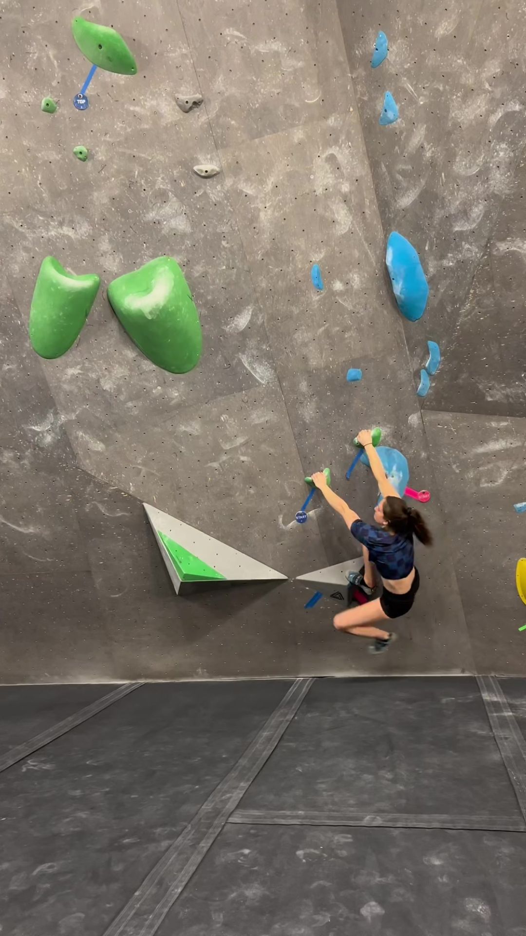 Rock climber turns setbacks into strength and progress