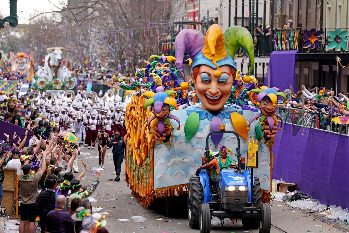 New Orleans Mardi Gras faces major rule changes to cut police overtime