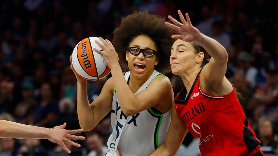 Picks and predictions for every WNBA award at the All-Star break