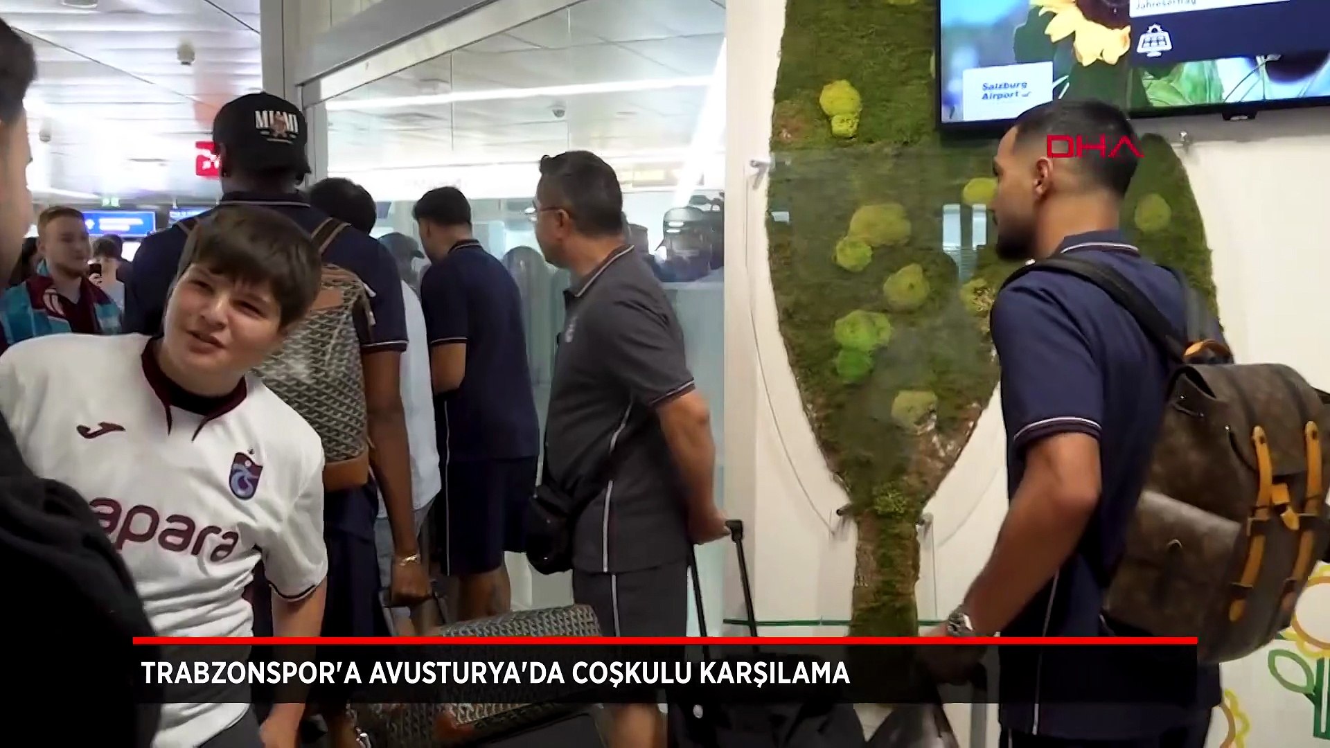 Trabzonspor'a Avusturya'da coşkulu karşılama