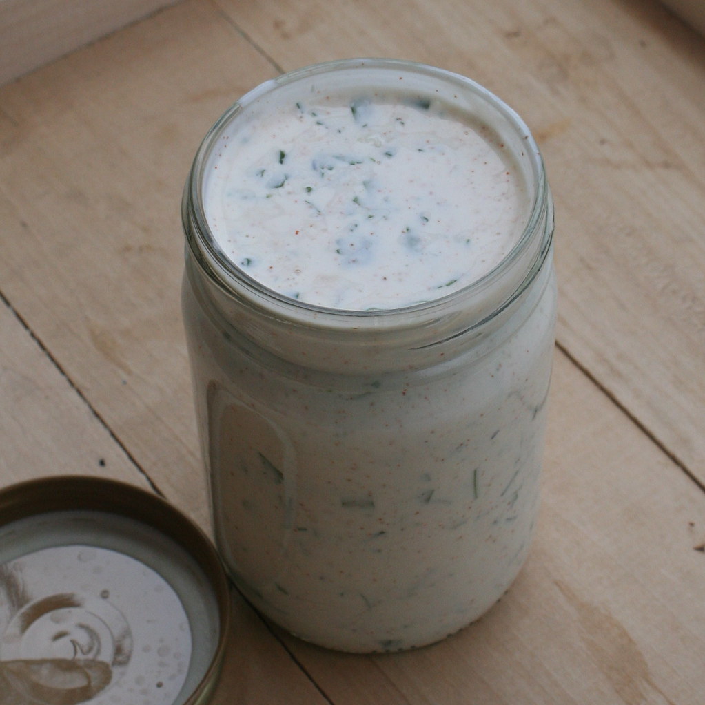The simple 4-ingredient salad dressing that replaces store-bought ranch