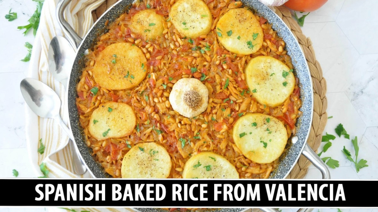 Traditional Valencian baked rice recipe
