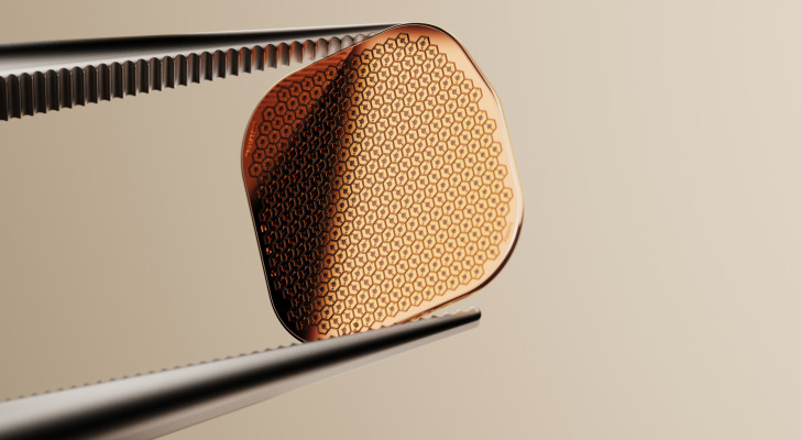 A retinal implant the size of a grain of rice just won European approval — and it could let millions of Americans with macular degeneration read again