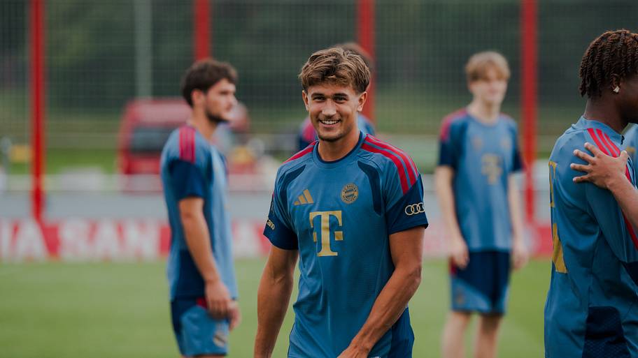Bayern Munich No 8 The Challenge Awaiting Tom Bischof