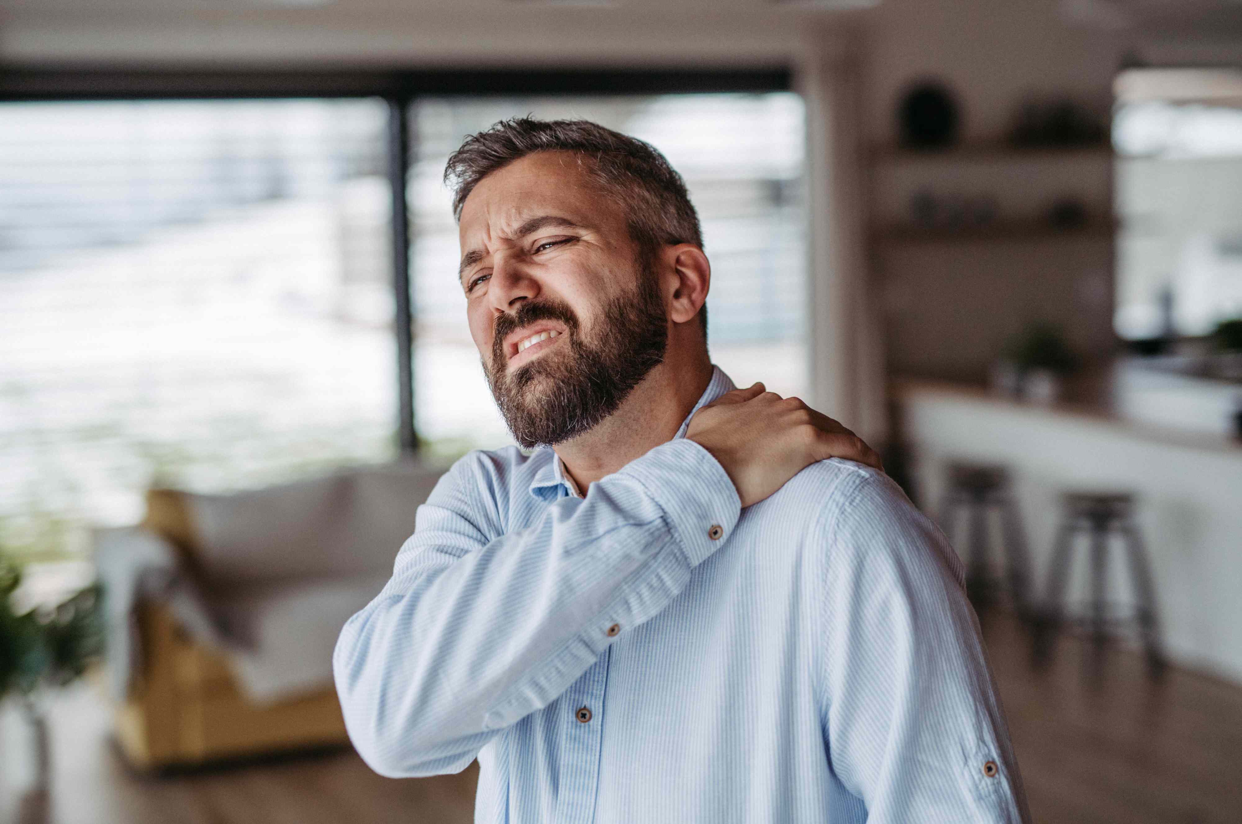 Cholesterol medication may contribute to muscle pain and weakness, study finds