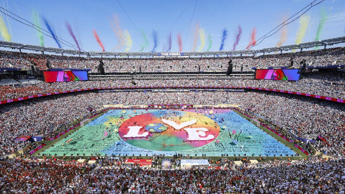 World Cup halftime show backlash grows as fans rip first FIFA spectacle as too American