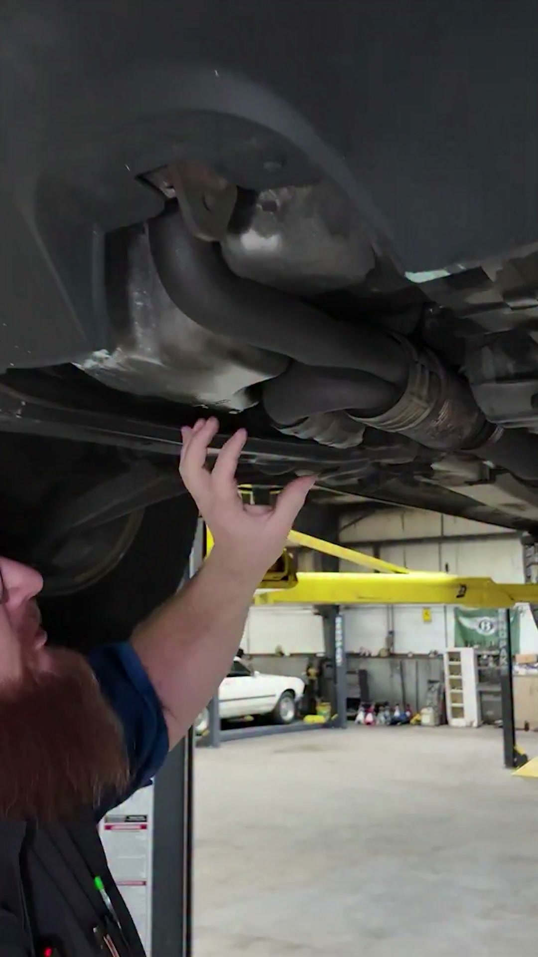 Severe car rust inspection
