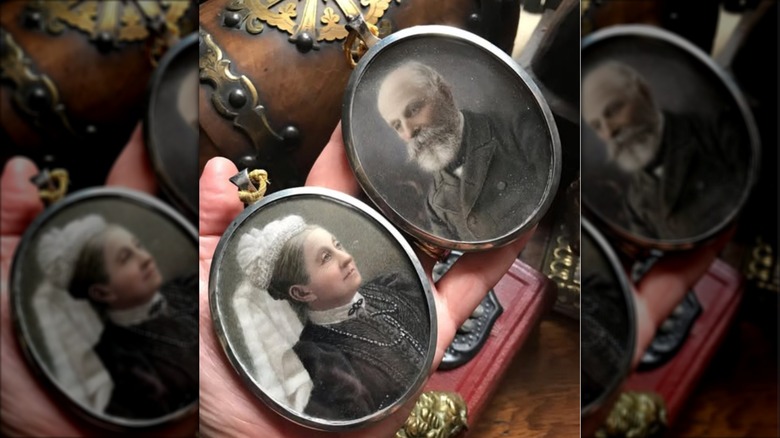 8 valuable antique picture frames you should never pass over at thrift ...