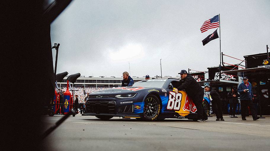 Who stands to benefit most from additional NASCAR Cup practice time?