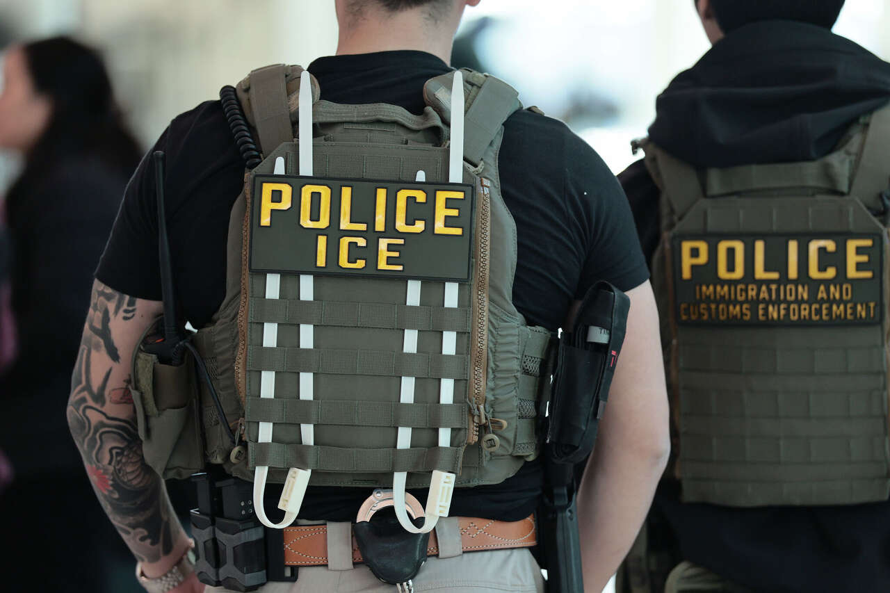 Video shows 'unreal' ICE arrest of Ukrainian woman at SFO