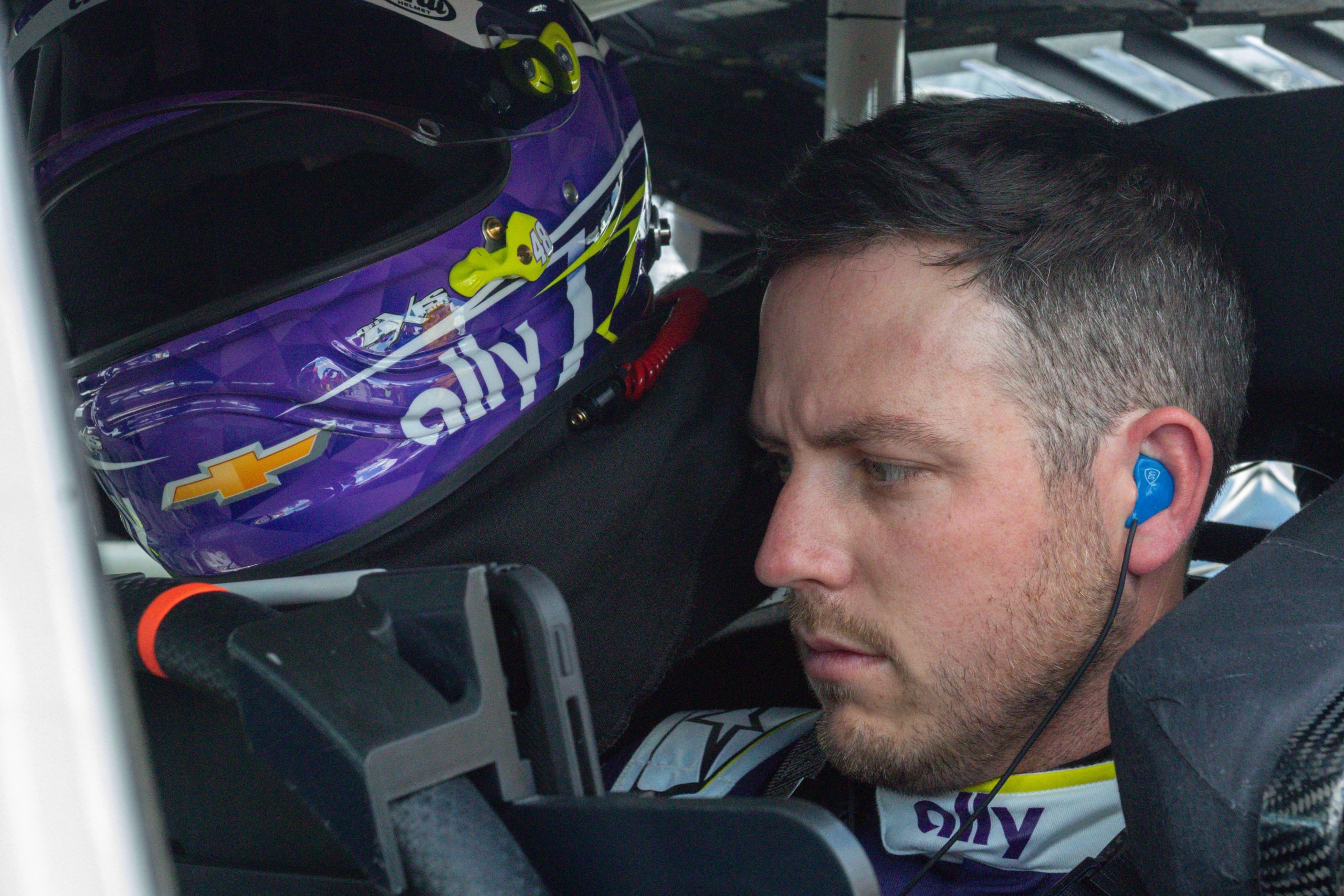 Alex Bowman to race for Hendrick in 2027 and then retire