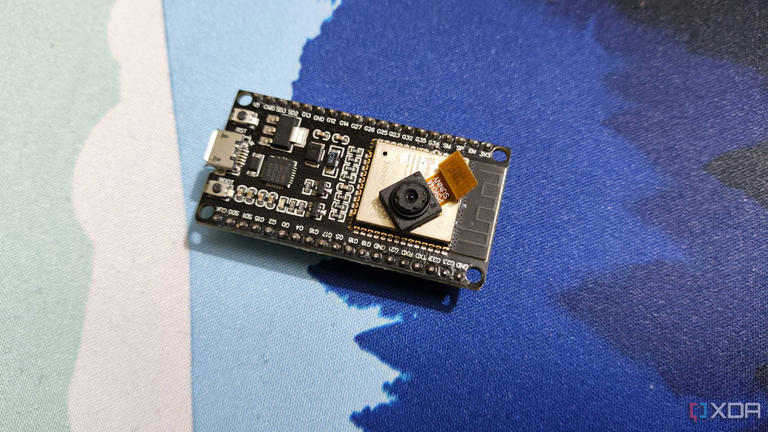 5 ESP32 projects a total beginner can finish in an afternoon