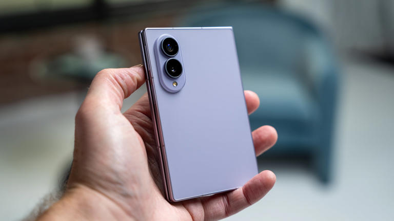 Samsung Galaxy Z Fold 8 vs. Z Fold 7: Besides the new shape, what's the ...