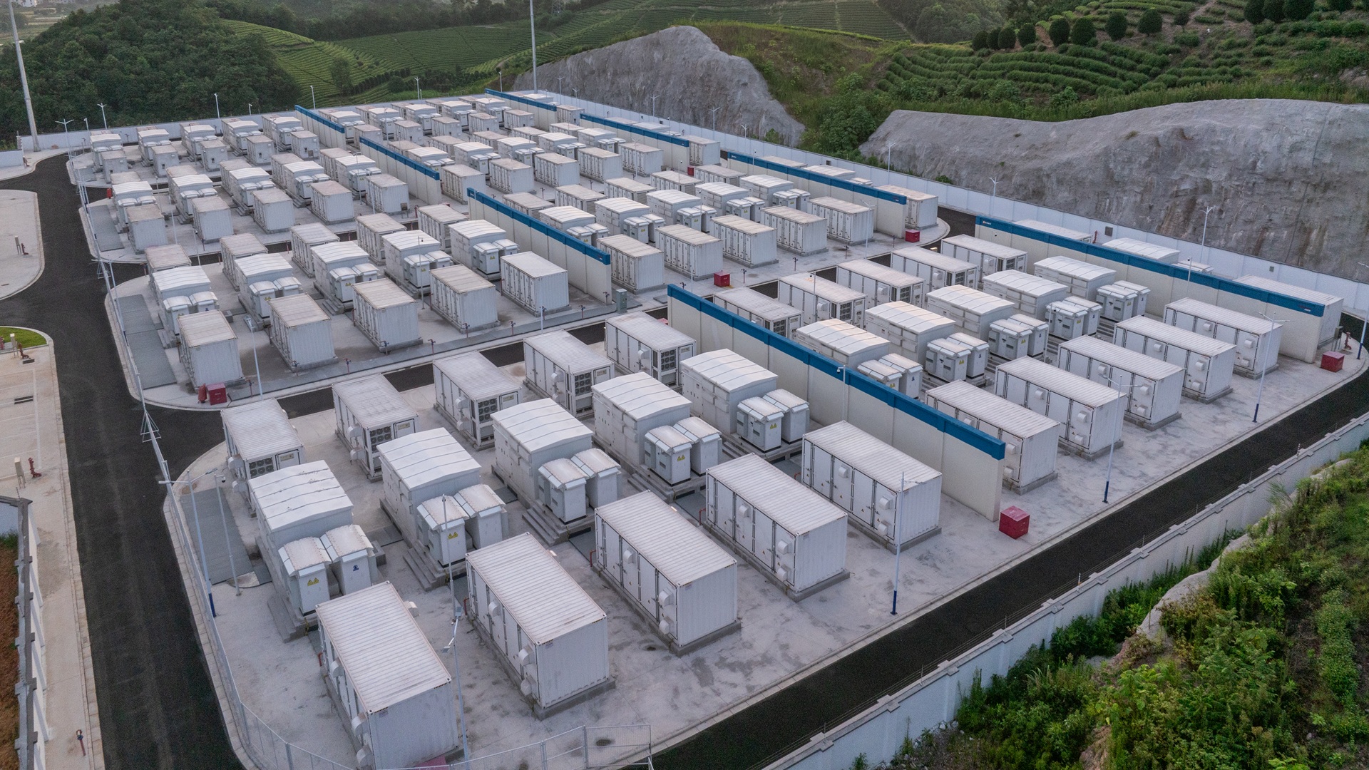 China’s new 4MWh sodium-ion battery system targets 30-year life for ...