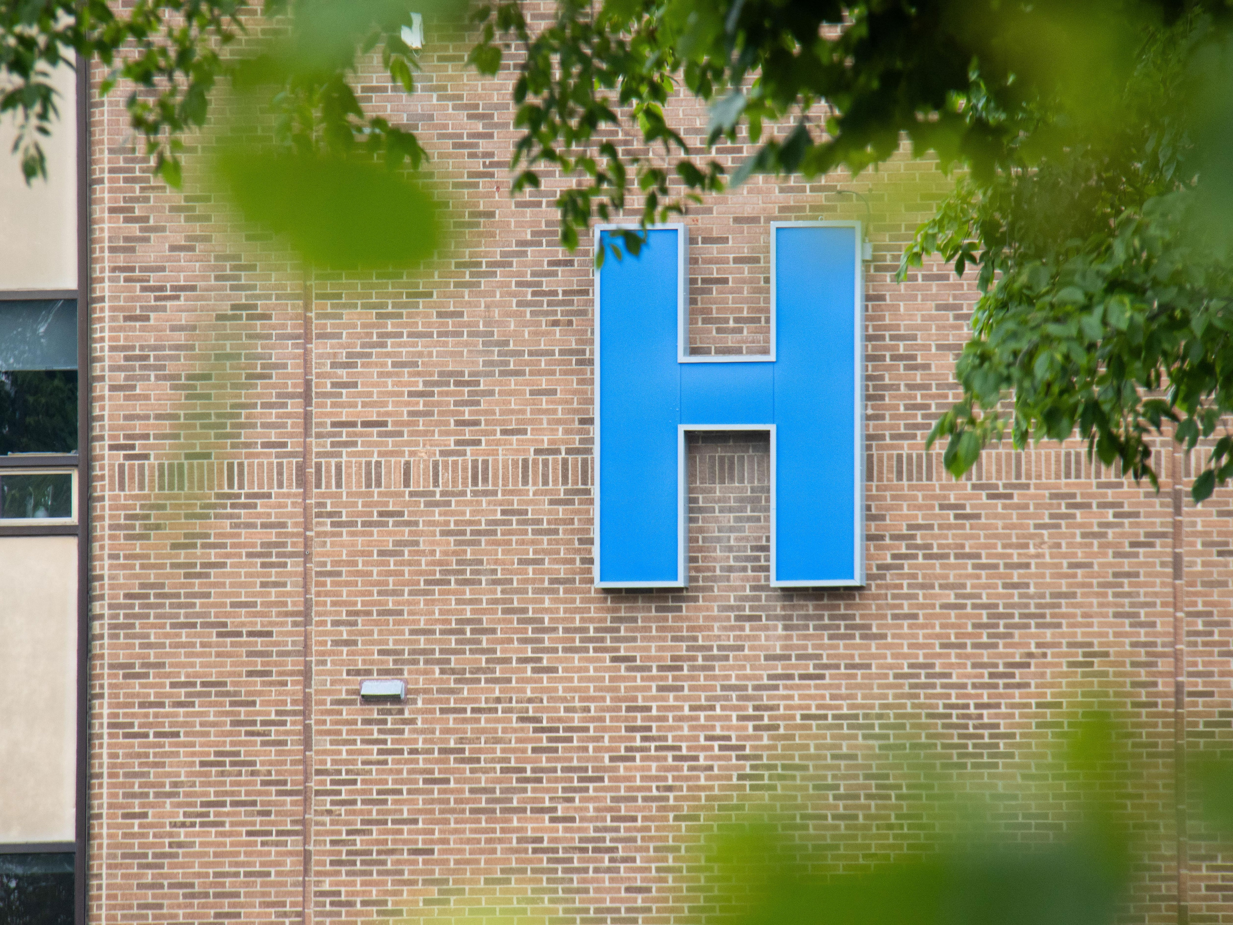 Des documents confidentiels découverts près de l’hôpital de Maria