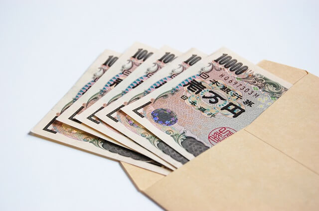 夏のボーナス、手取り40万から「７万円」に激減 「住宅ローン支払いが大変」と嘆く50代男性