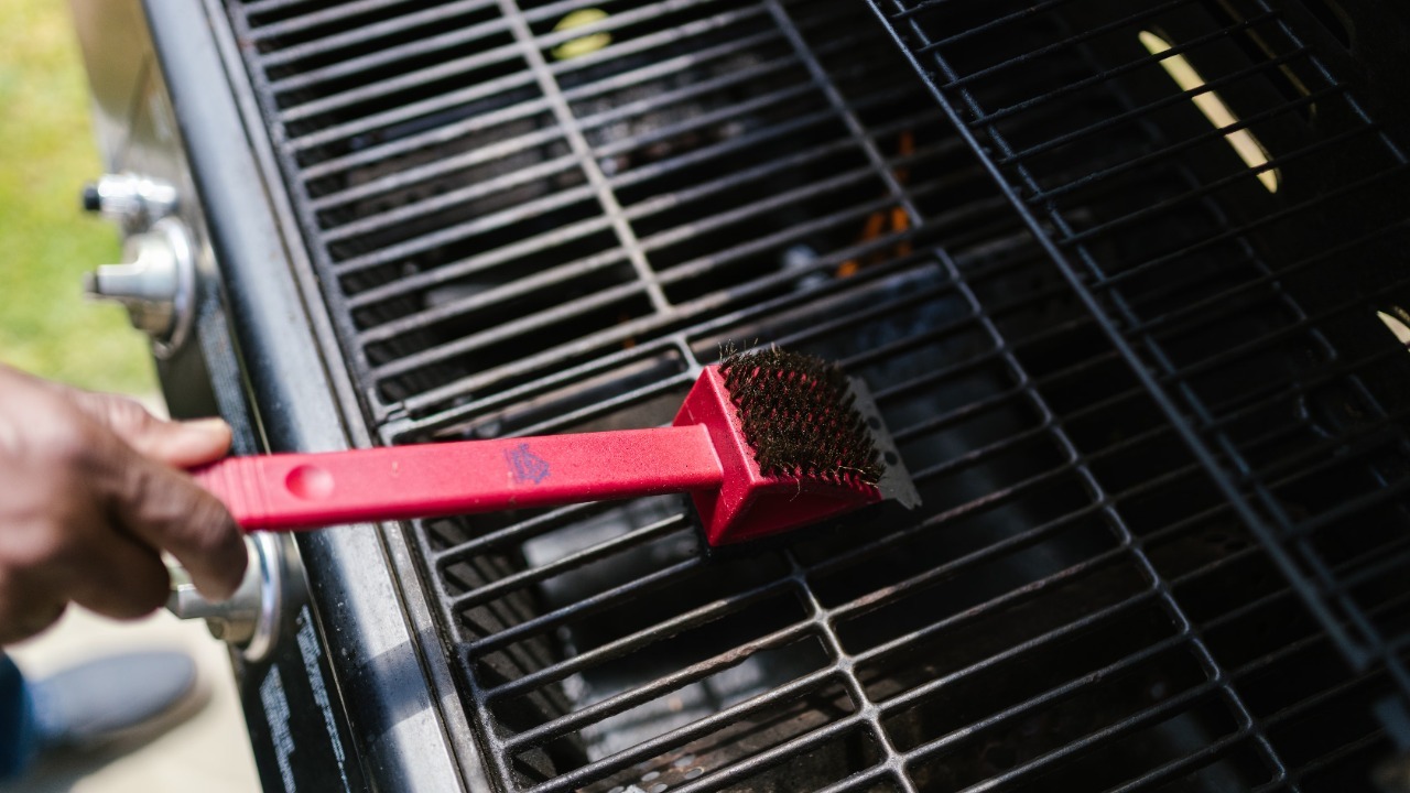 Over a Million Grill Brushes Recalled After Bristle Ingestion Reports