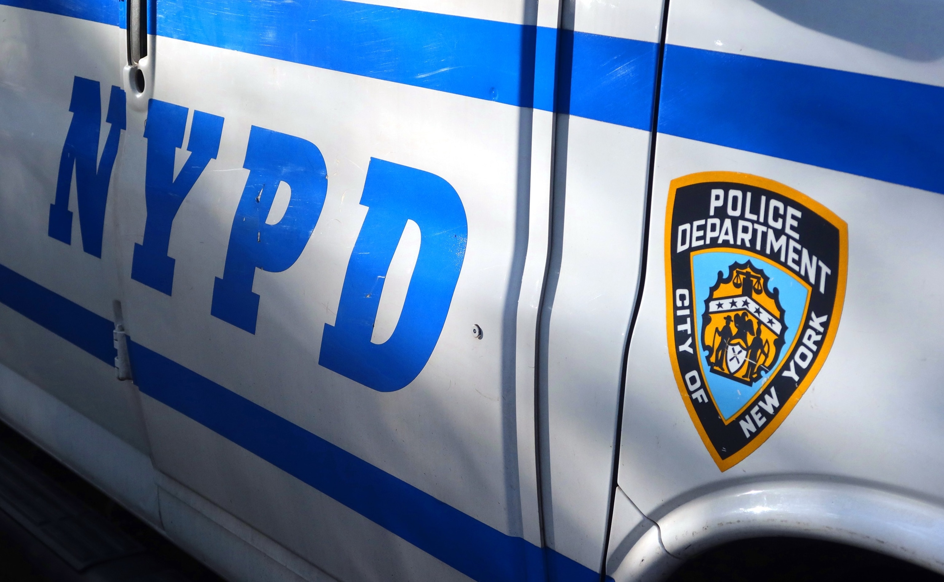 2 stabbed in broad daylight in apparent random attacks: Sources