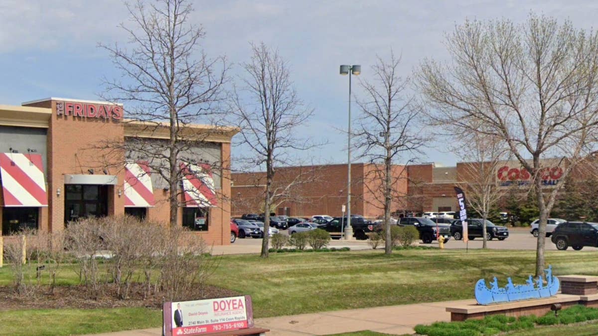 Costco buys former TGI Friday's to build new gas station, more parking in Coon Rapids