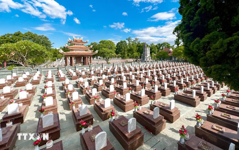 Đồi Bến Tắt - nơi Tổ quốc đón những người lính trở về