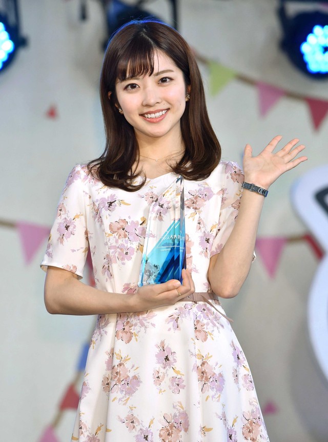26歳女性アナが結婚＆妊娠を発表、ウェディングドレス姿も公開 ネット「ダブルでおめでとう」FBS檜垣すみれアナ