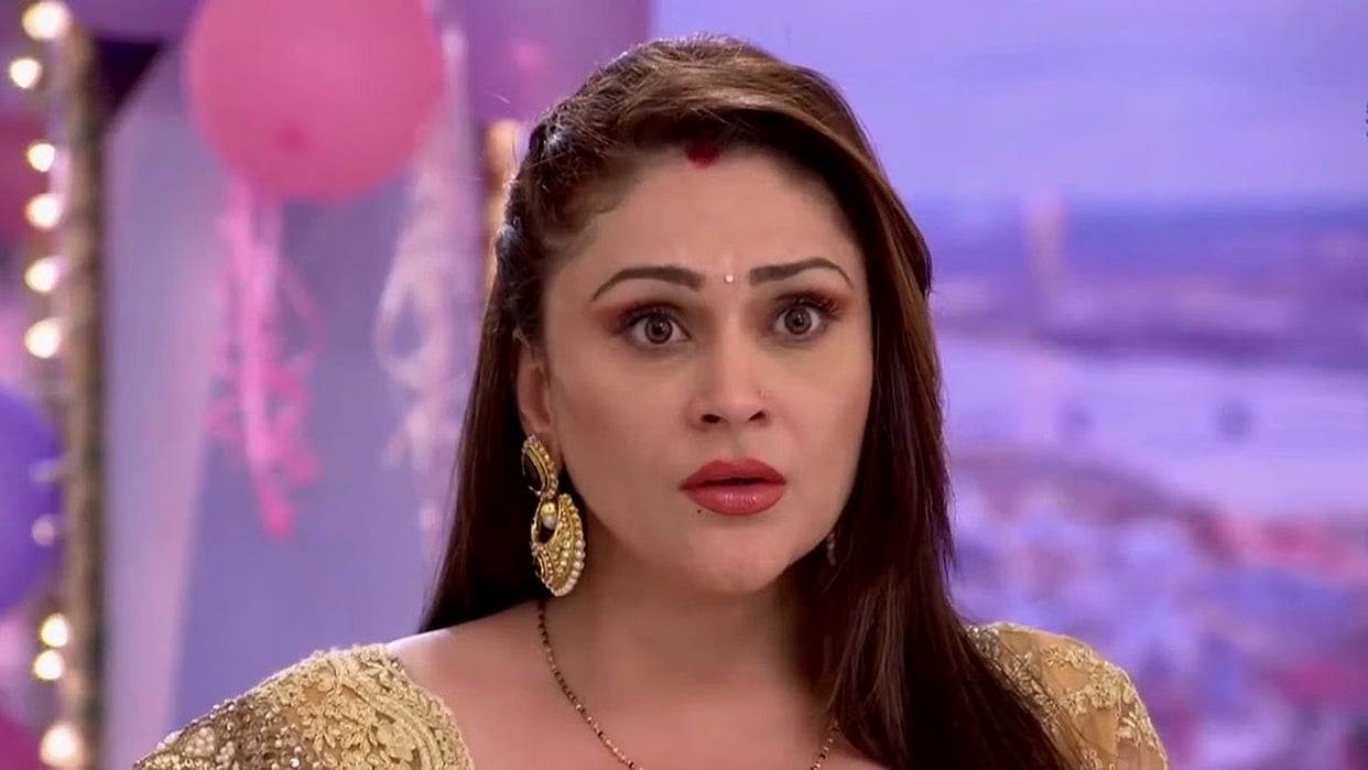 Eva Grover makes shocking revelation about Aamir Khan's step brother ...