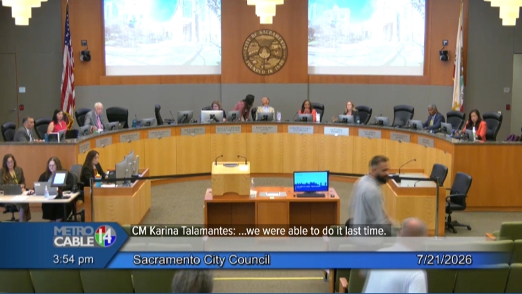 Hot mic captures Sacramento mayor, vice mayor discussing disruptive attendees