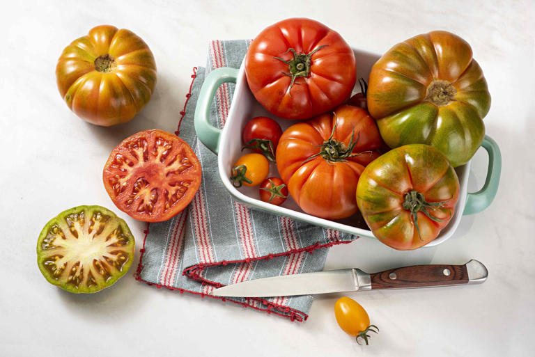 Tomato nutrition facts and health benefits