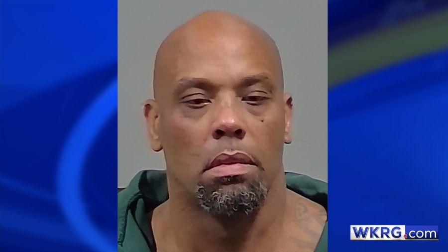Man with numerous warrants in Alabama and Florida arrested after chase ...