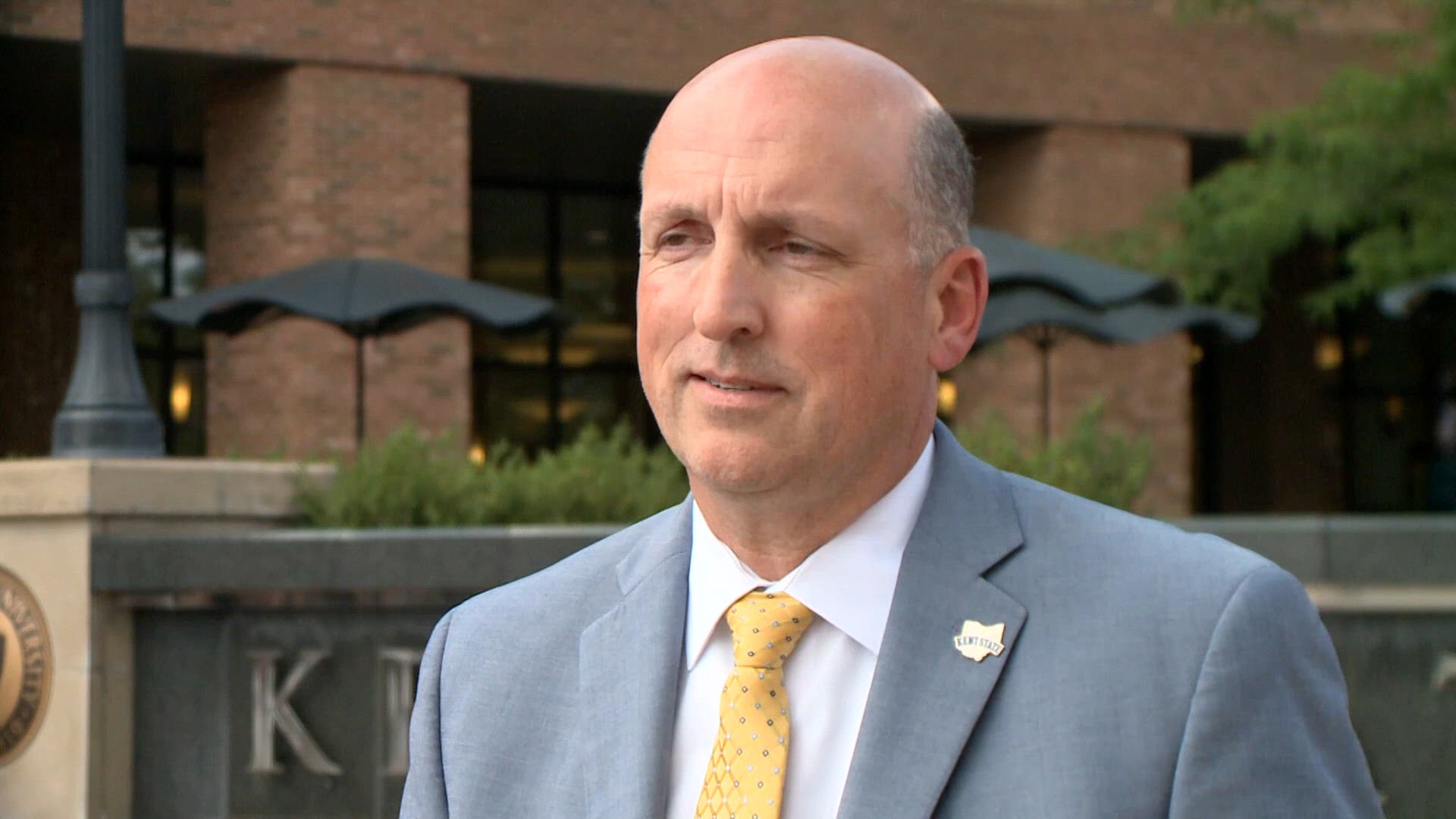 Kent State attempts to lure students with $1K campus visit scholarship ...