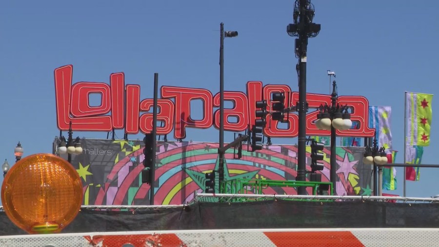 Lollapalooza day 4: Tate McRae, Chainsmokers set to close out festival after rainy Saturday