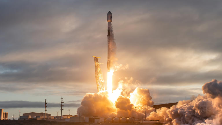 SpaceX proposes 32-mile Florida pipeline to supply fuel for Starship ...