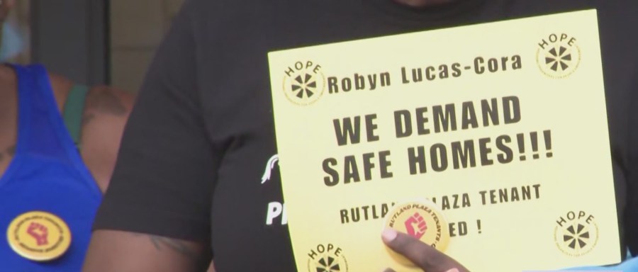 East Flatbush tenants rally over gas outage and HPD violations
