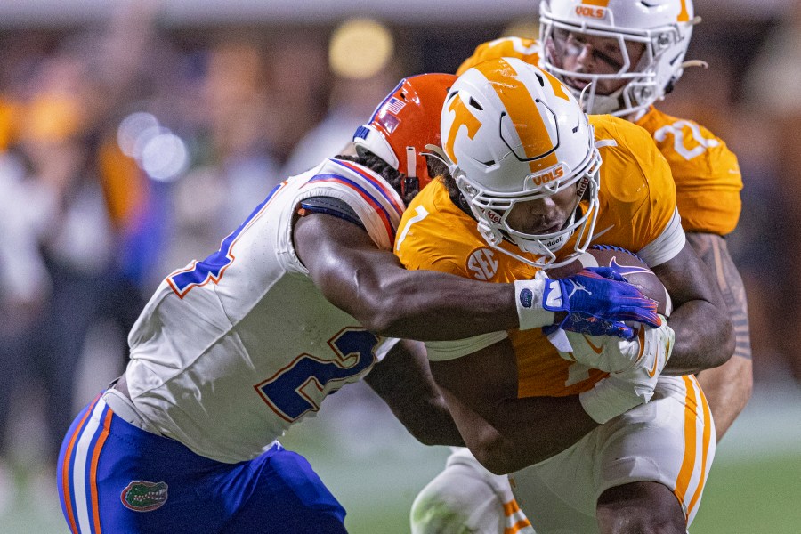 NCAA suspends Arion Carter for start of Vol football season after dropping out of NFL draft