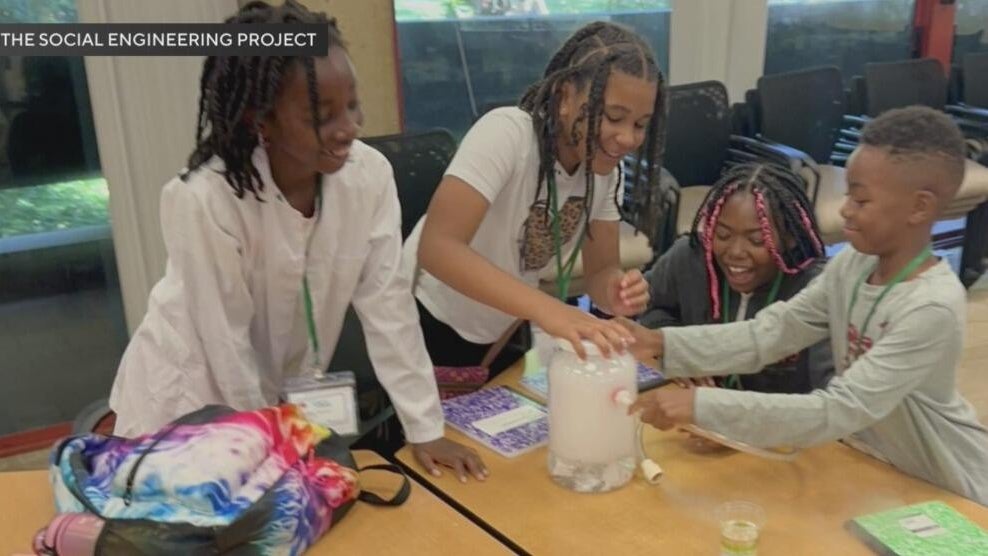 Bay Area man leads program getting young students interested in STEM