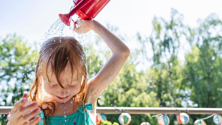 Table d'Eau Activité sensorielle dans le jardin avec pompe | Station d'eau Pour Garçons Filles 4-8 Ans Terrasse Jardin Parc Salle de Classe Table d'Eau Activité sensorielle dans le jardin avec pompe | Station d'eau Pour Garçons Filles 4-8 Ans Terrasse Jardin Parc Salle de Classe