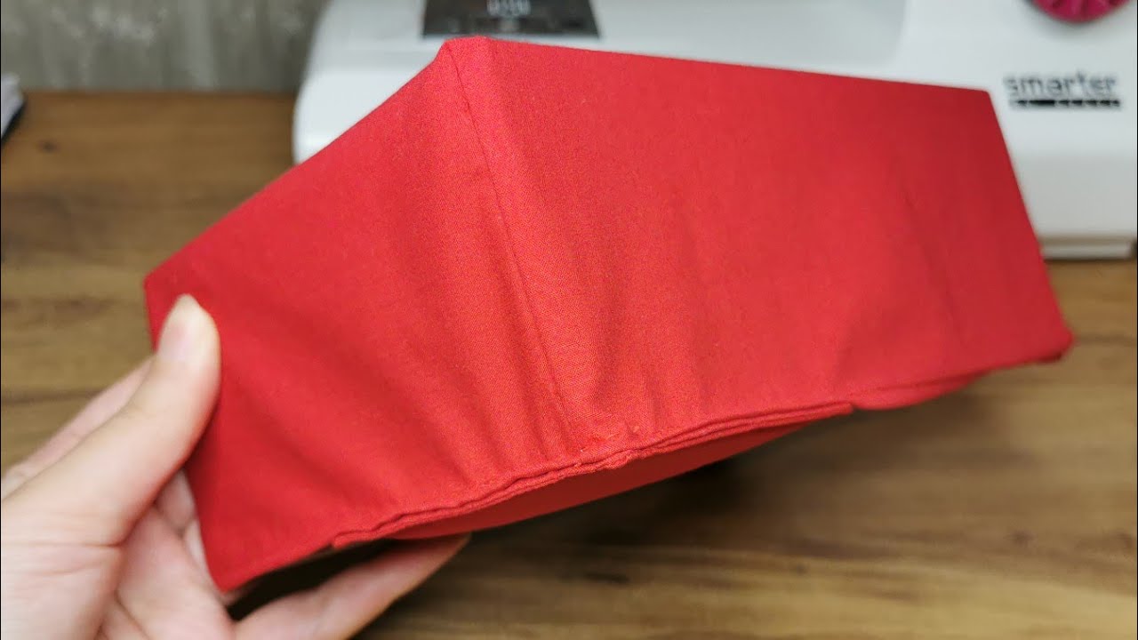 A simple sewing method for perfect bedsheet corners