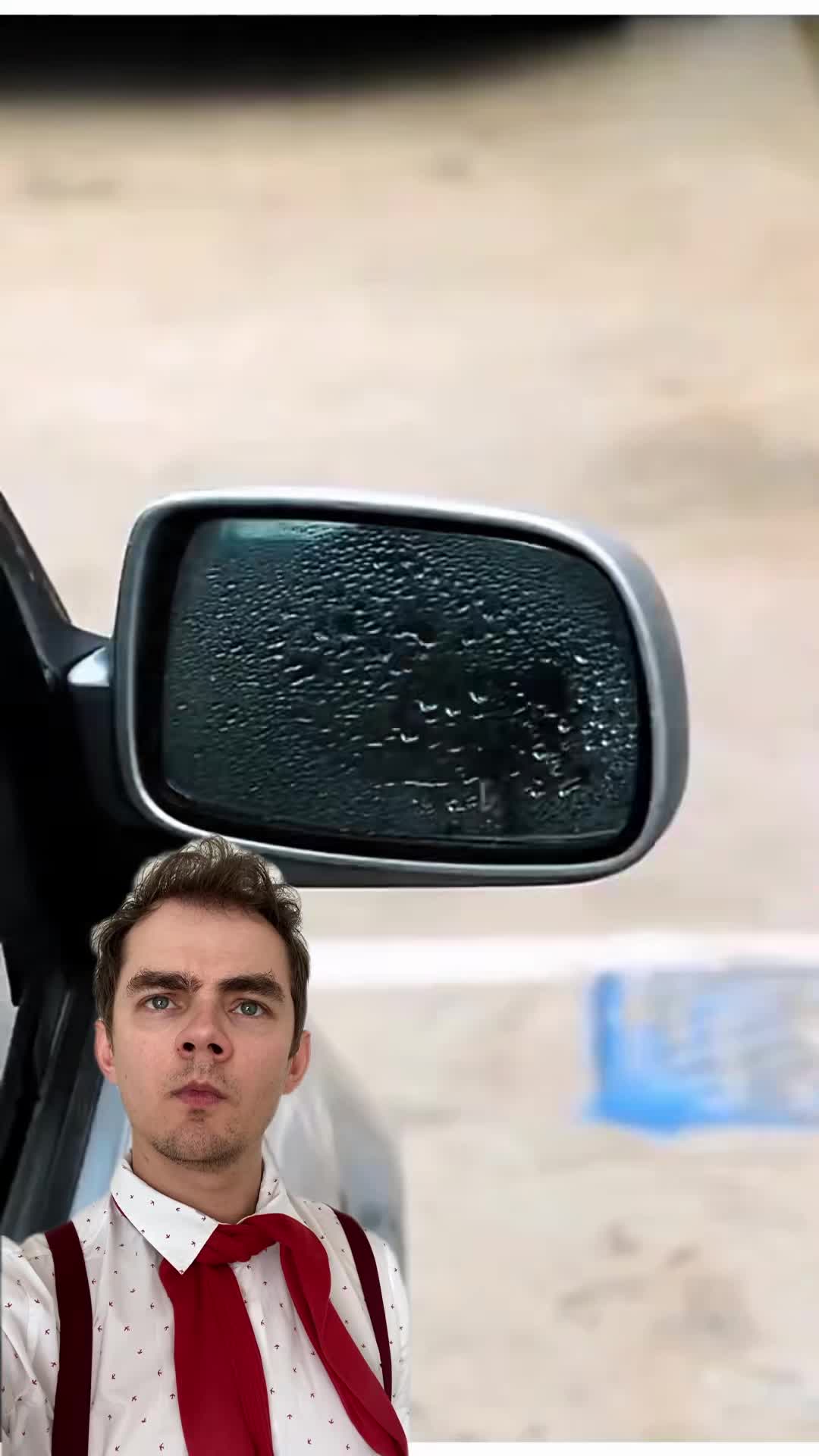 toothpaste-for-a-clearer-mirror