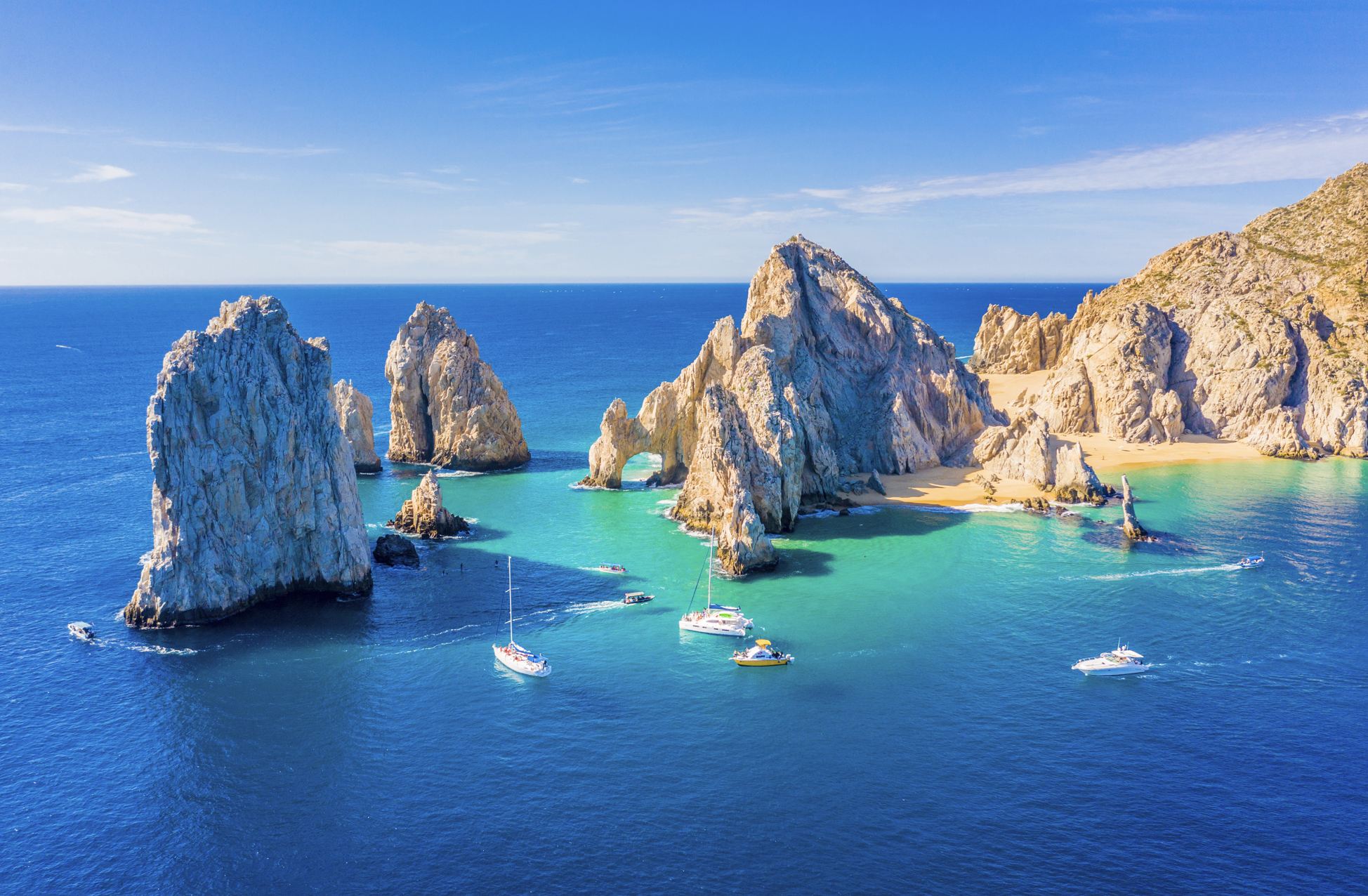 A beach has reappeared under Cabo's arch, but officials say it's ...