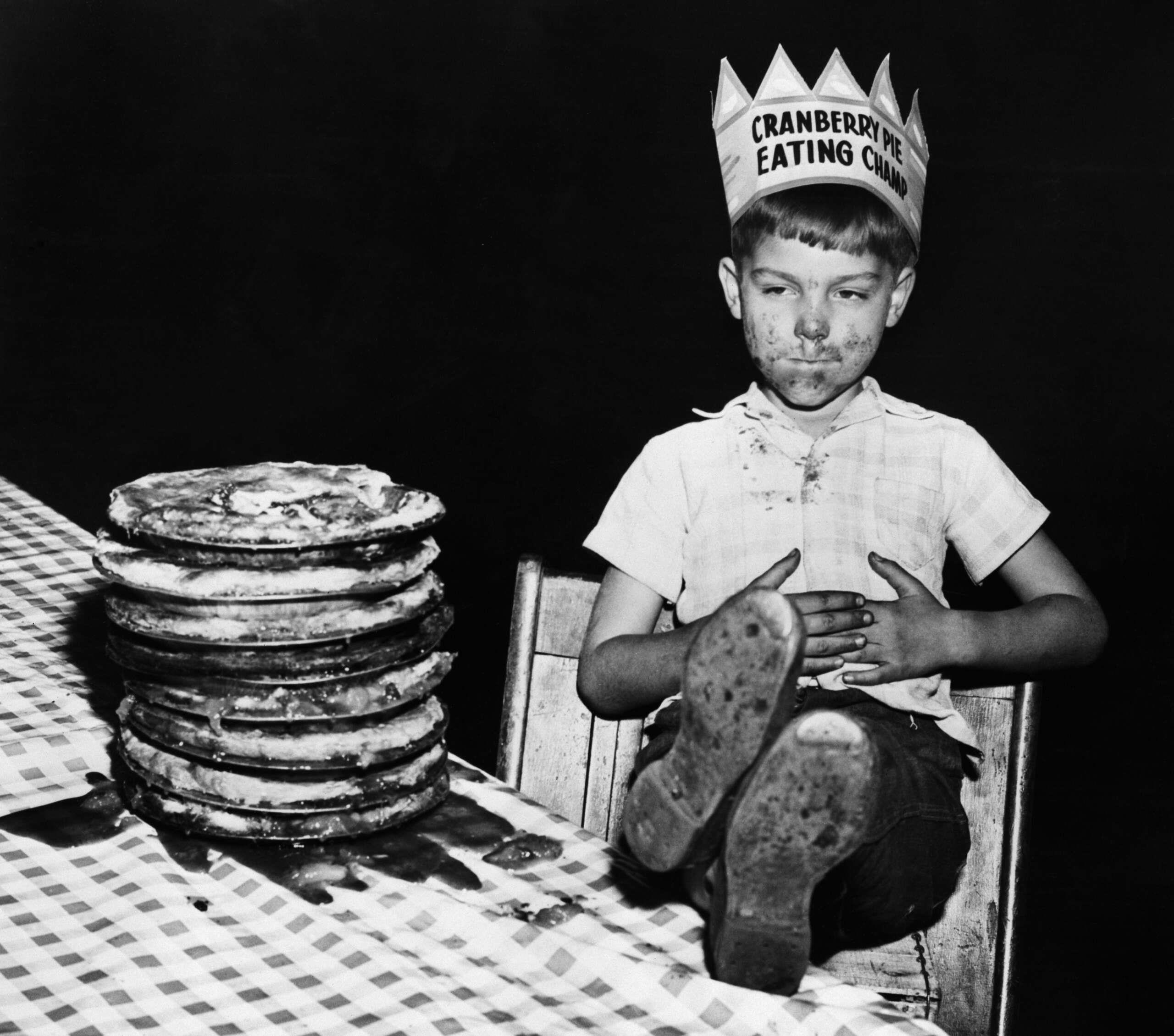 90 images that sum up the 1940s