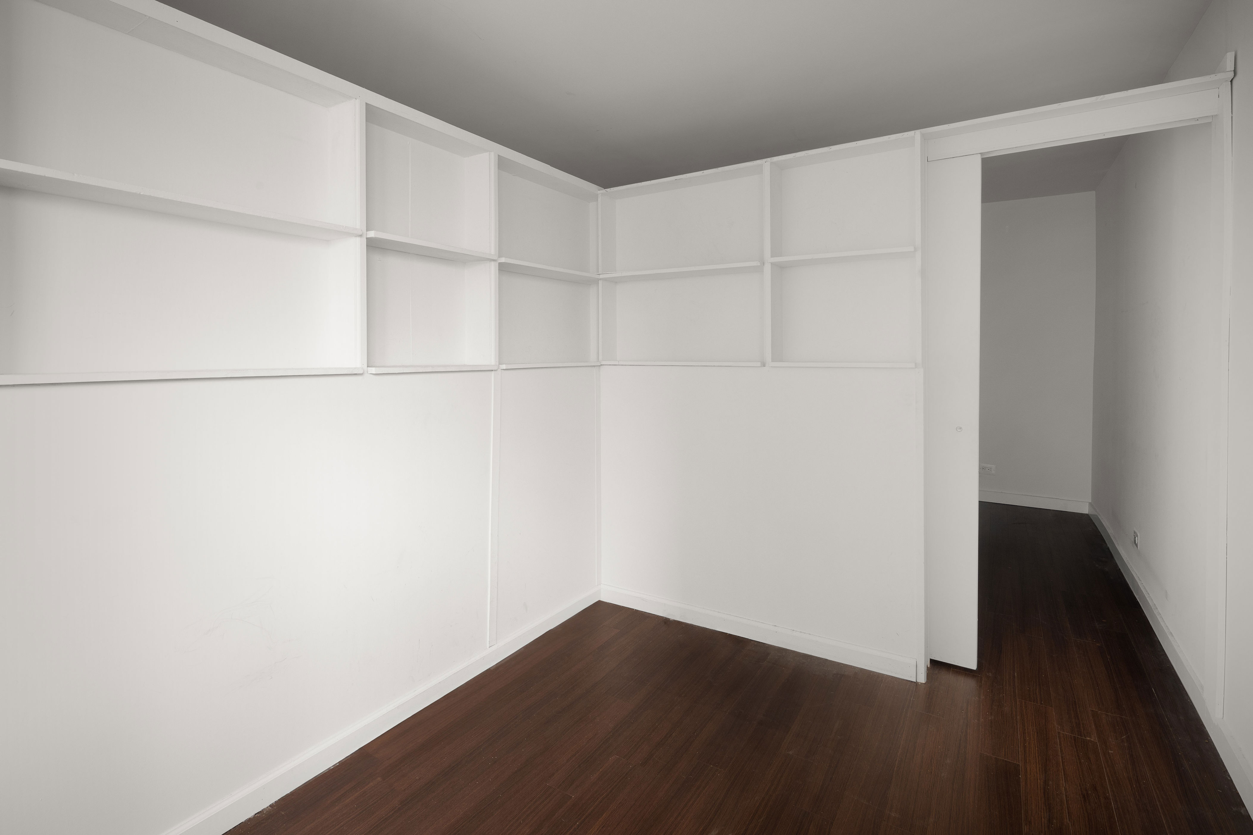 Temporary bookshelf walls to divide a room legally: A guide for NYC renters