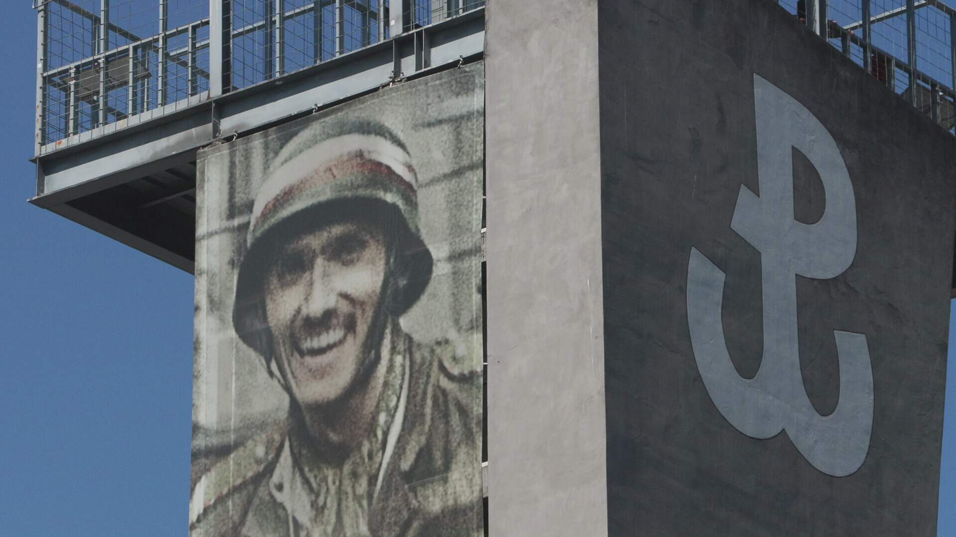 Prezydent wręczył odznaczenia państwowe uczestnikom Powstania oraz ...